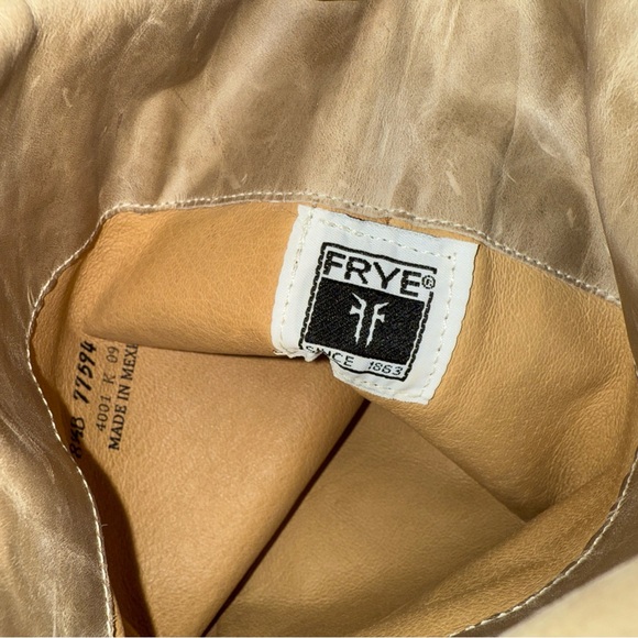 Frye Jane Light Tan Leather Boots